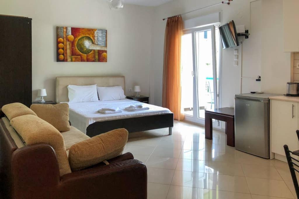 Cozy Studio Near The Beach 1Stfloor Nea Iraklitsa Экстерьер фото